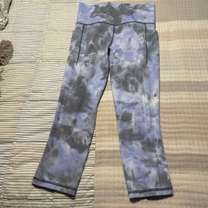 Athleta Crop Leggings